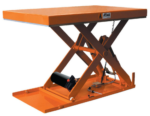 The lifting table type SL is specially designed to equip working stations.as : loading and unloading of pallets, control,  preparation of orders, conditioning,…Capacity from 500 to 2000 daN,Vertical lifting up to 1000 mm,Can be equipped with safety bellows